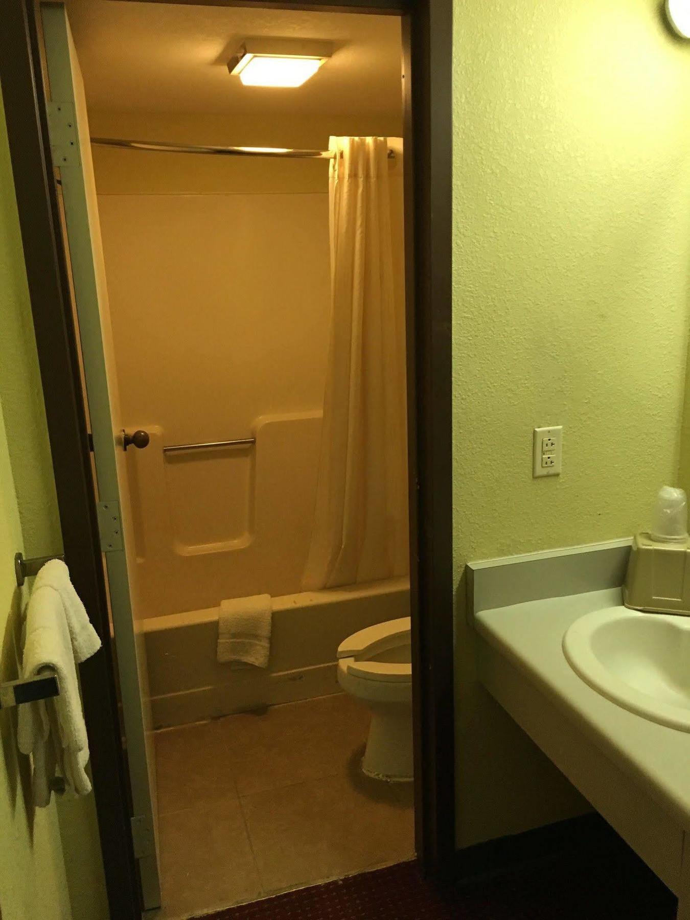 Executive Inn Pine Bluff Ngoại thất bức ảnh